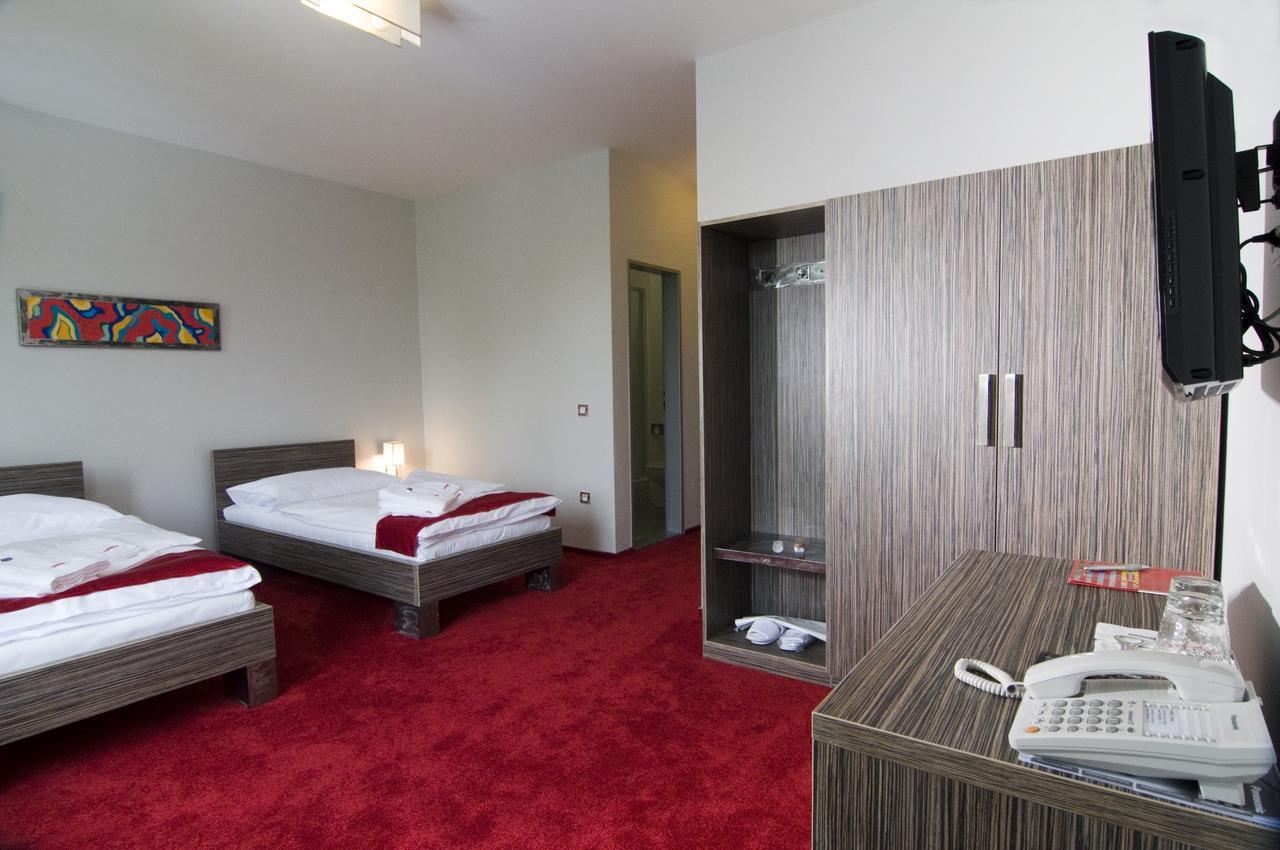 Hotel Olympia Kopřivnice Eksteriør bilde