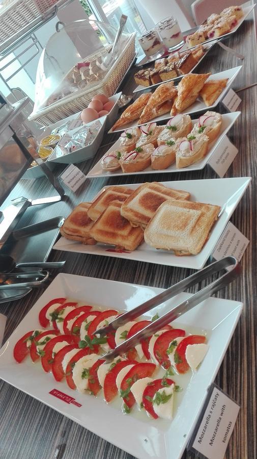 Hotel Olympia Kopřivnice Eksteriør bilde